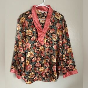 Vintage gold label Victoria’s Secret silk sleep shirt